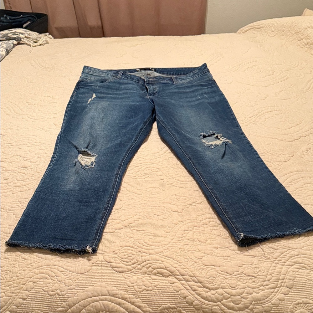 Kut from the Kloth  Catherine Boyfriend Distressed Straight Leg Jeans - Blue